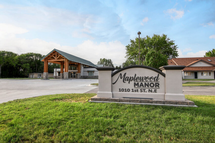 THE MURDER AT MAPLEWOOD MANOR: ECHOES OF DECEIT